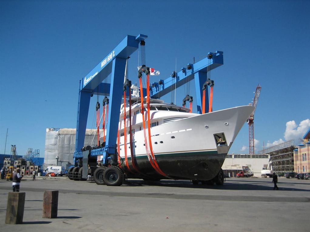 MBH Mobiler Bootskran 600 ton